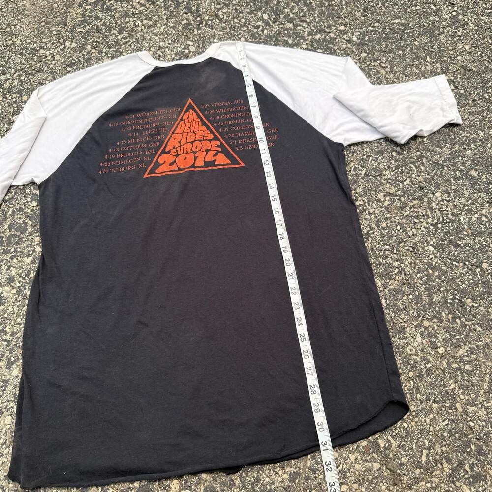 Castle The Devil Rides Europe 2014 Tour Raglan Shirt - Picture 8 of 8